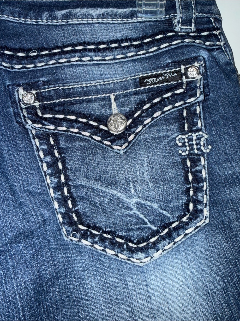Miss Me Dark Indigo Capri Embellished Jeans - Picture 3 of 4